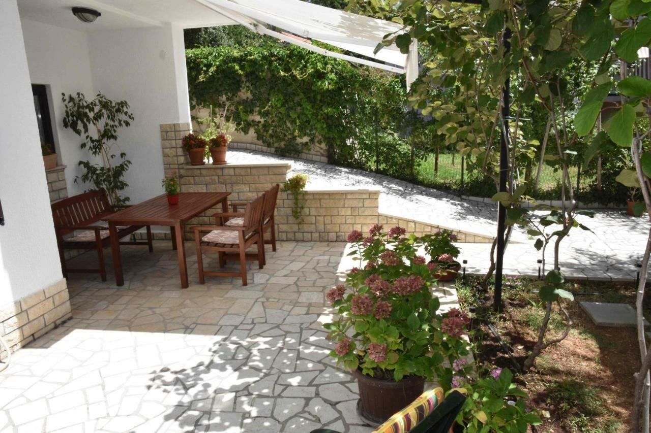 Apartments Ruzica Pula Extérieur photo